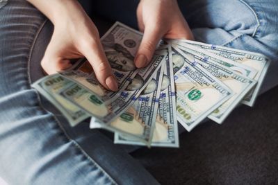 Payday: 4 Ways to Allocate a Year-End Bonus